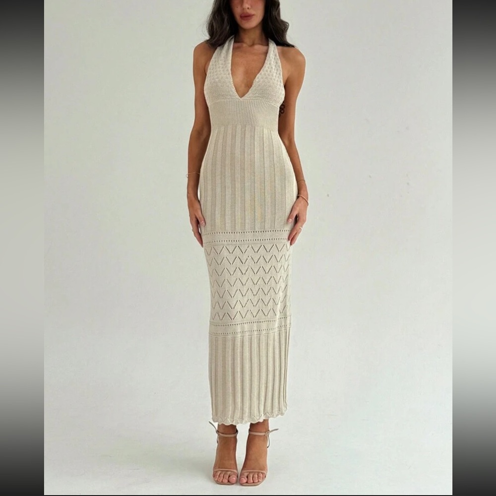 Crochet Halter Slim-Fit Maxi